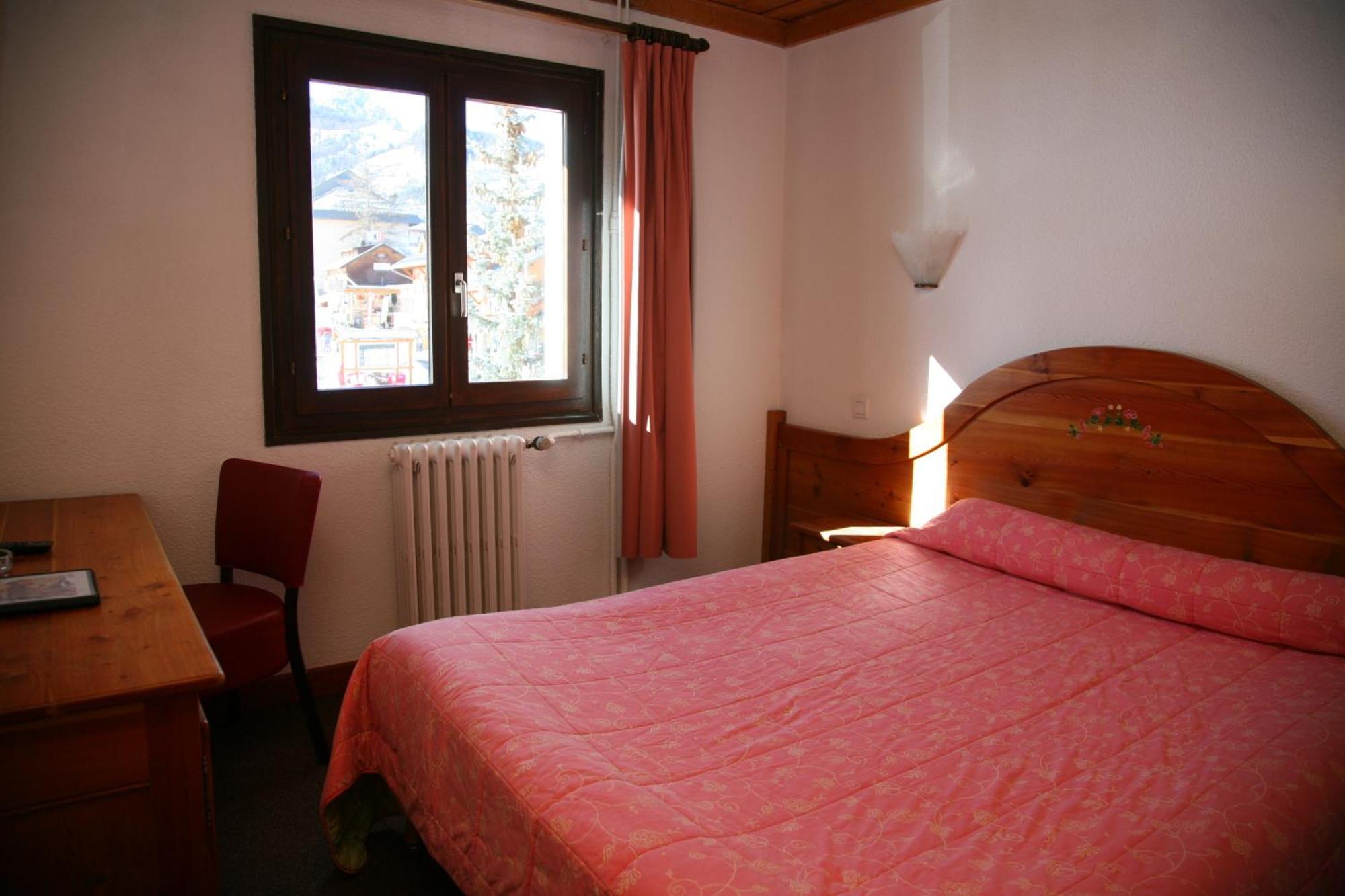 Hotel Soleil Des Neiges Le Sauze